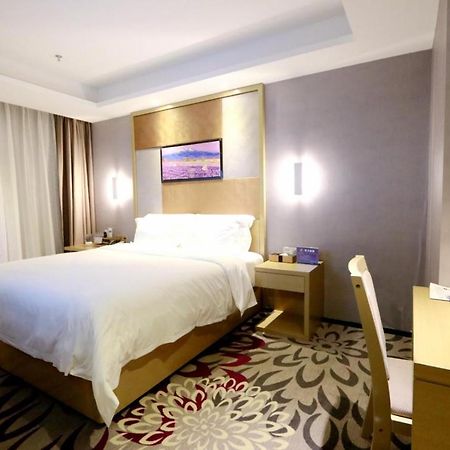 Lavande Hotel Foshan Yiwu Commodities City Экстерьер фото