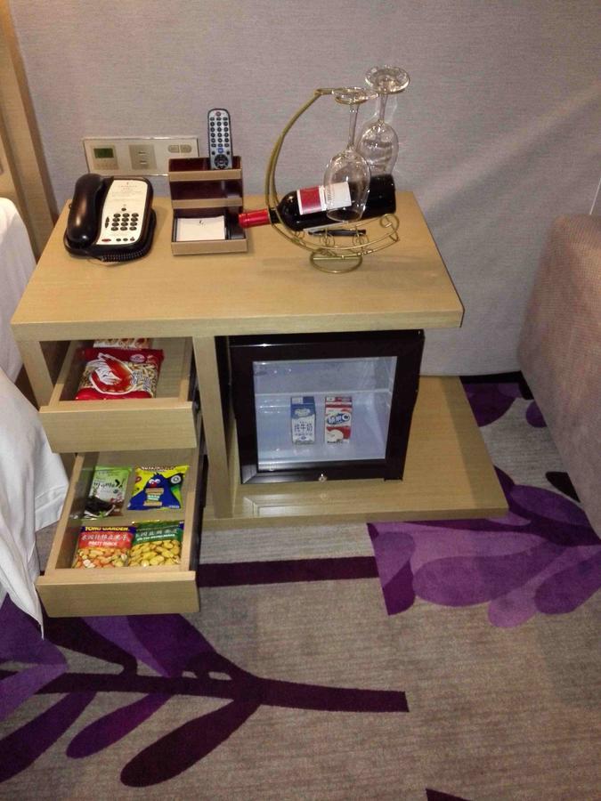 Lavande Hotel Foshan Yiwu Commodities City Экстерьер фото
