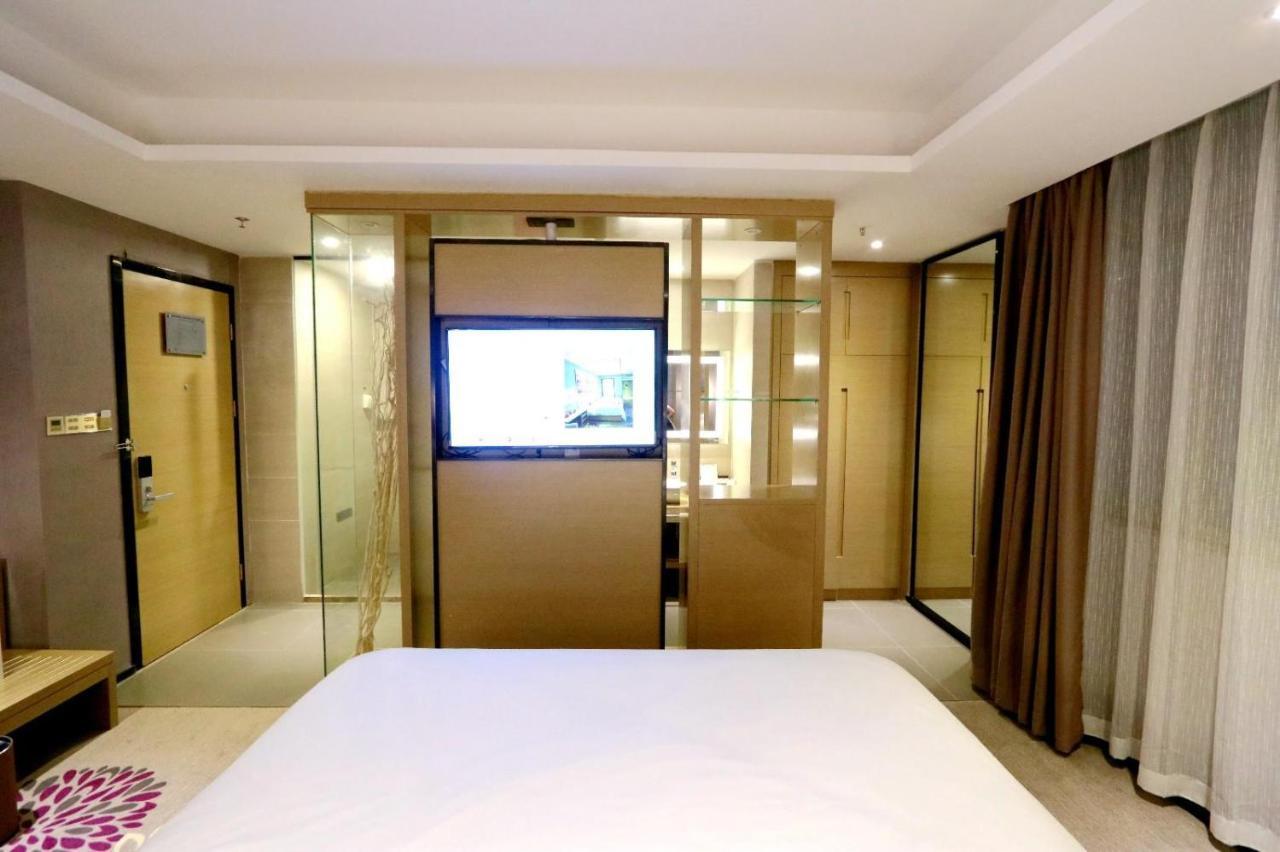 Lavande Hotel Foshan Yiwu Commodities City Экстерьер фото